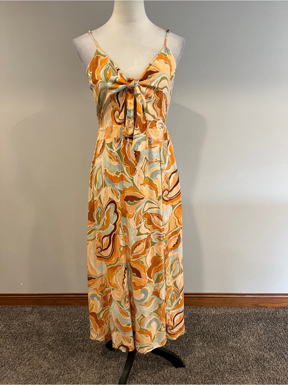 Lush Spaghetti-Strap Tie-Front midi dress size large